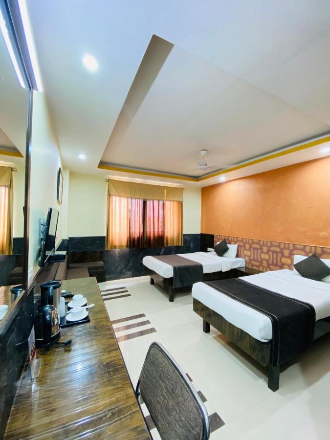 Nakshatra Hotel Banswara Zewnętrze zdjęcie