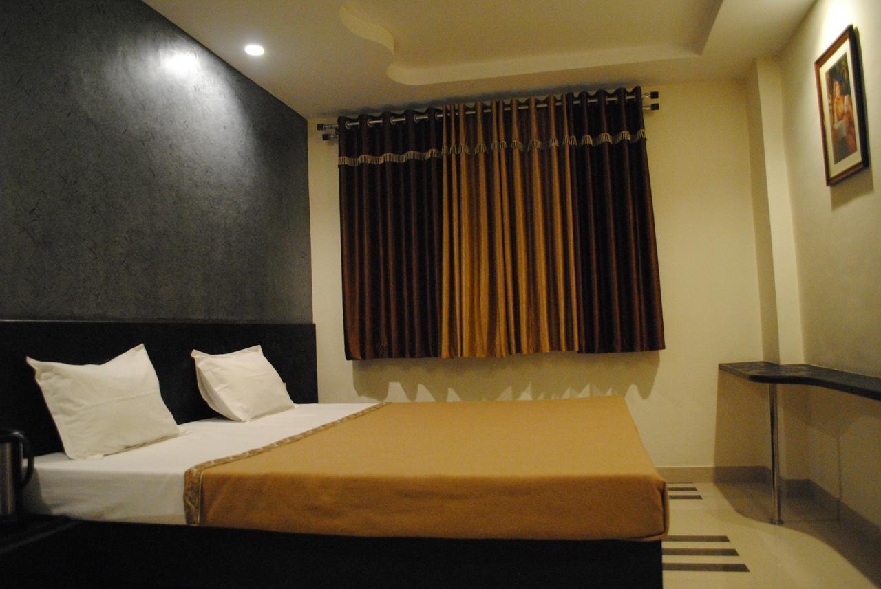 Nakshatra Hotel Banswara Zewnętrze zdjęcie